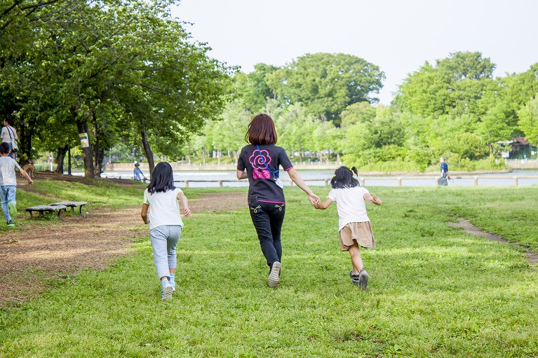 公園やイベントへ